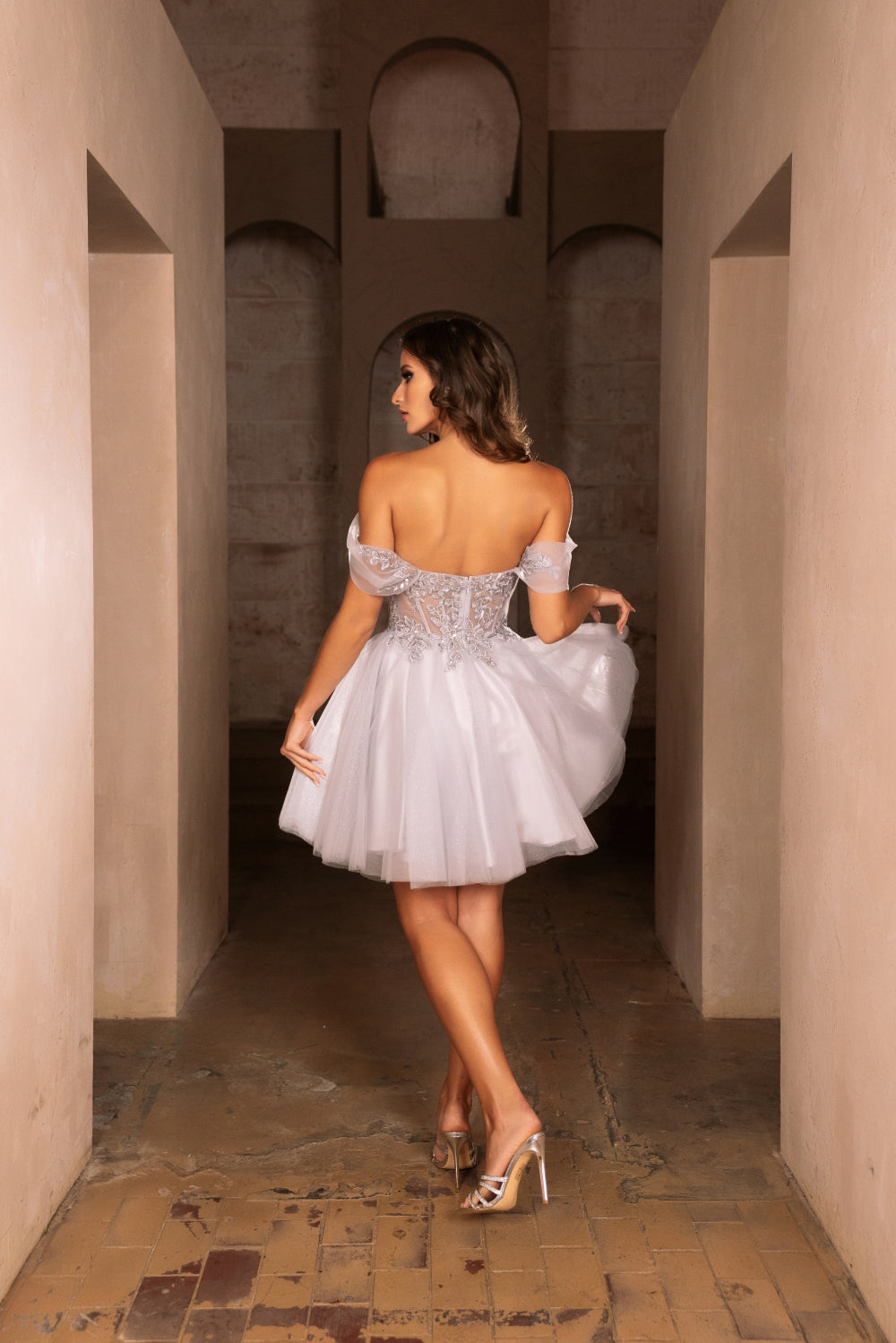 Vestido Corto de Cóctel May Queen MQ2117