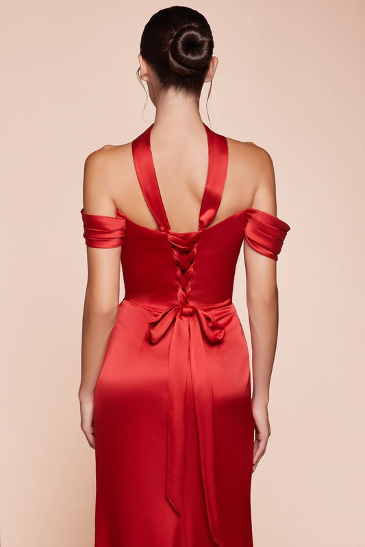 Vestido de noche satinado con abertura, escote corazón y corset 7452
