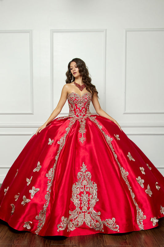Vestido de XV strapless con mariposas doradas en talla plus PQ1019
