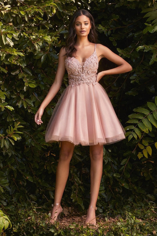 Vestido corto de fiesta corte A de encaje con brillos CD0190