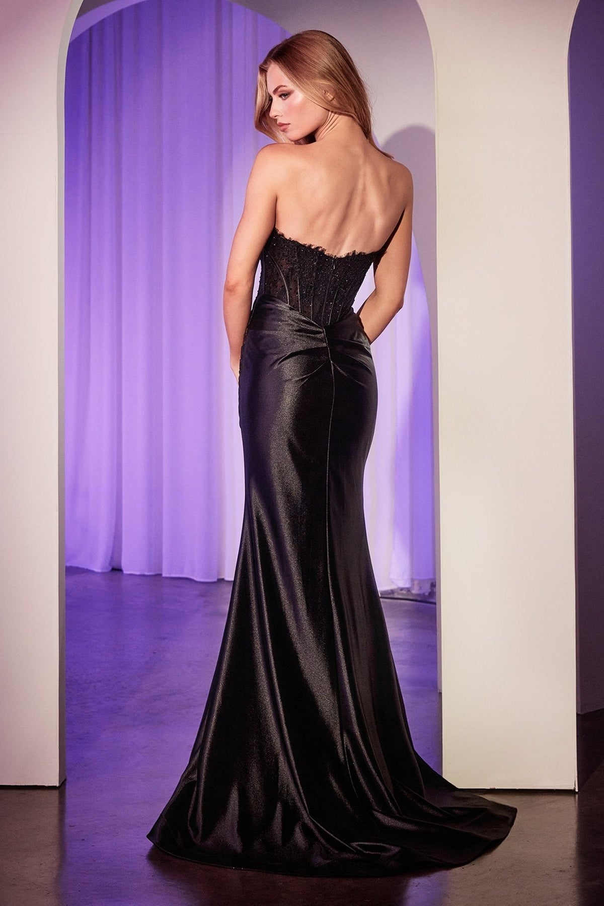 Vestido de graduación strapless ajustado de encaje con corset CD797