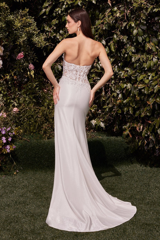 Vestido de novia strapless ajustado de encaje con abertura CDS465W