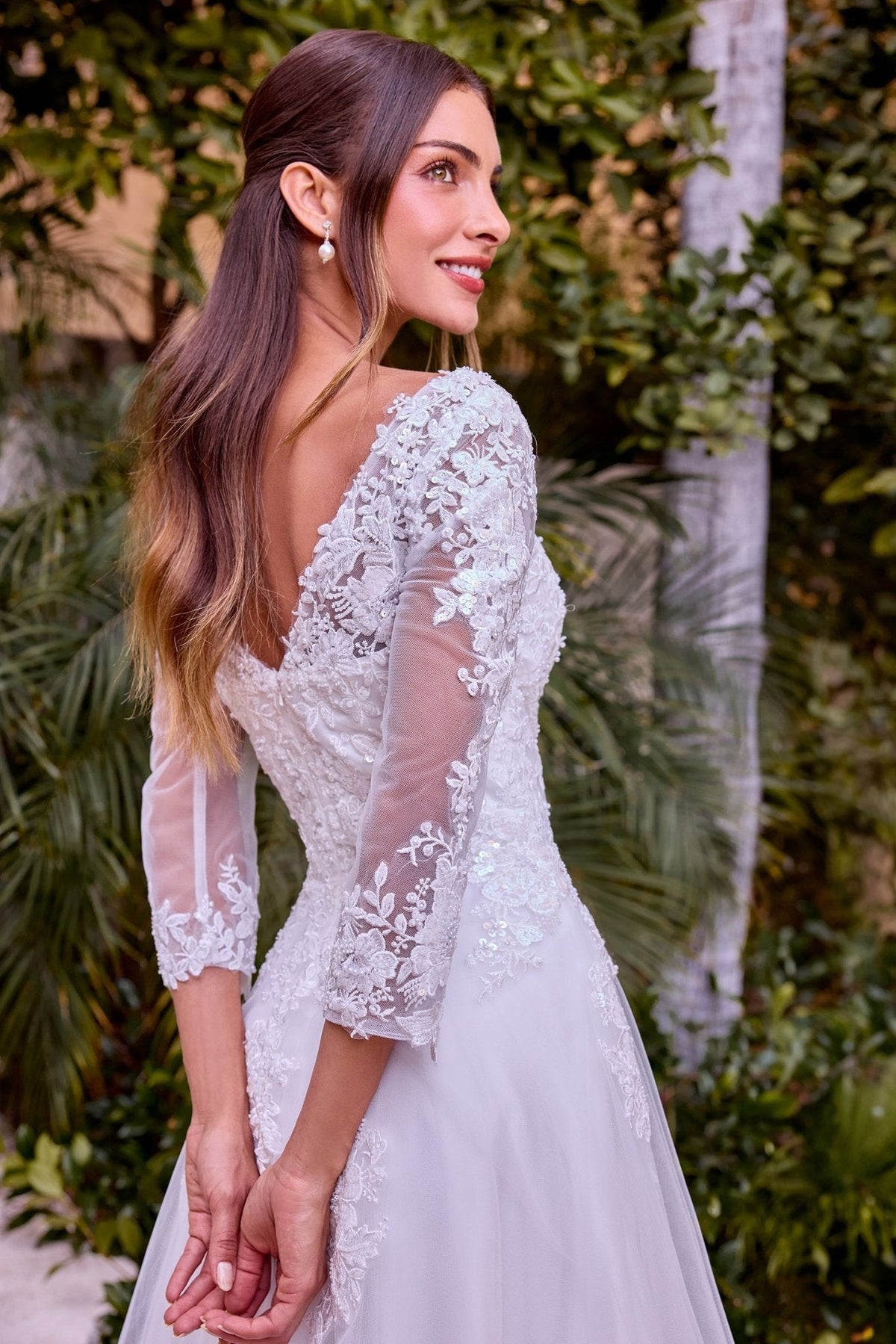 Vestido de novia drapeado corte princesa de encaje J883W