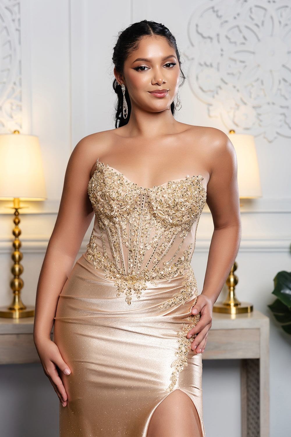 Vestido de Prom Royal Queen RQ8232 - CHAMPAGNE
