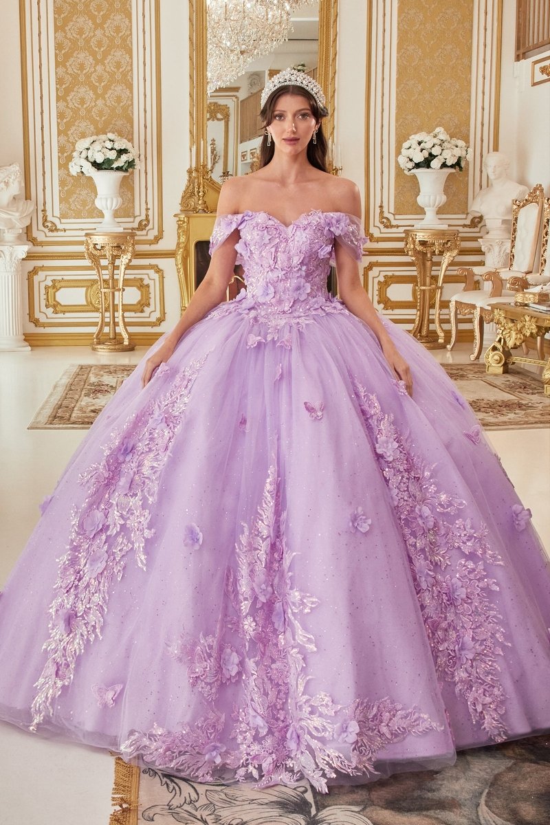 Vestido de XV de tul con mariposas, brillos y corset 15713