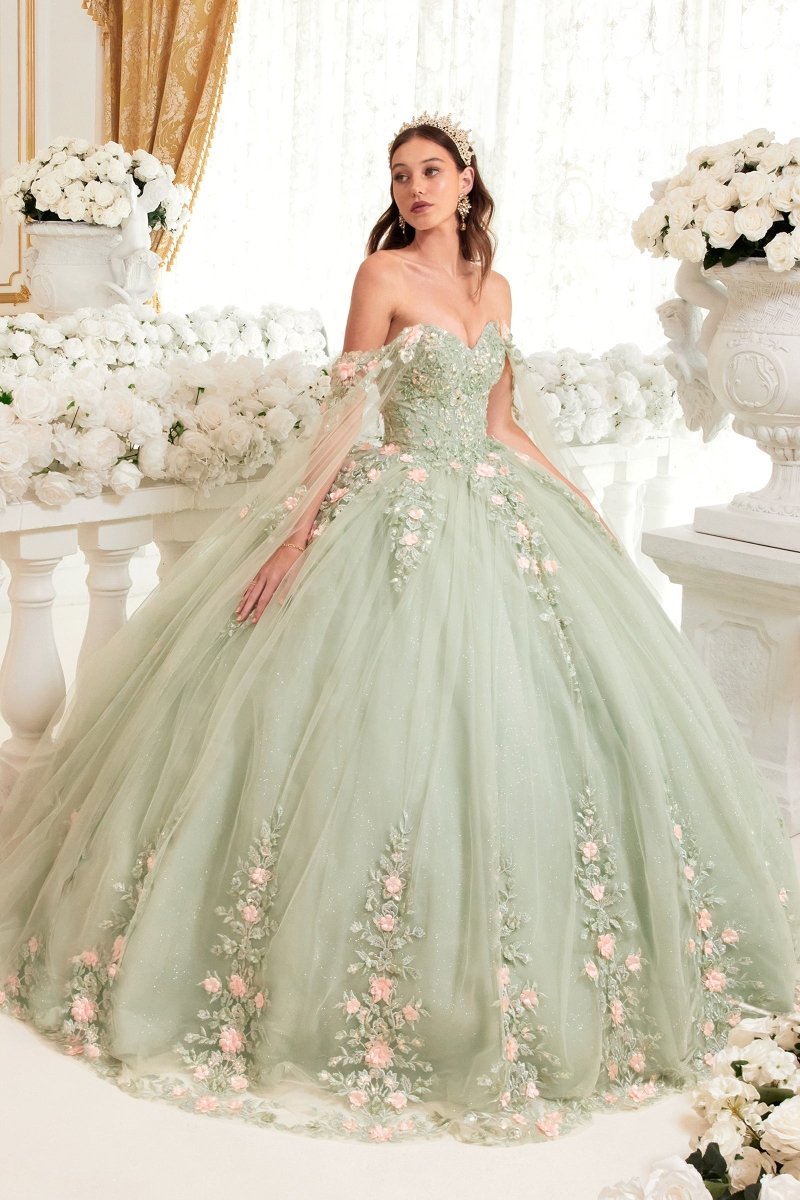 Vestido de XV años strapless de encaje con capa y corset 15716