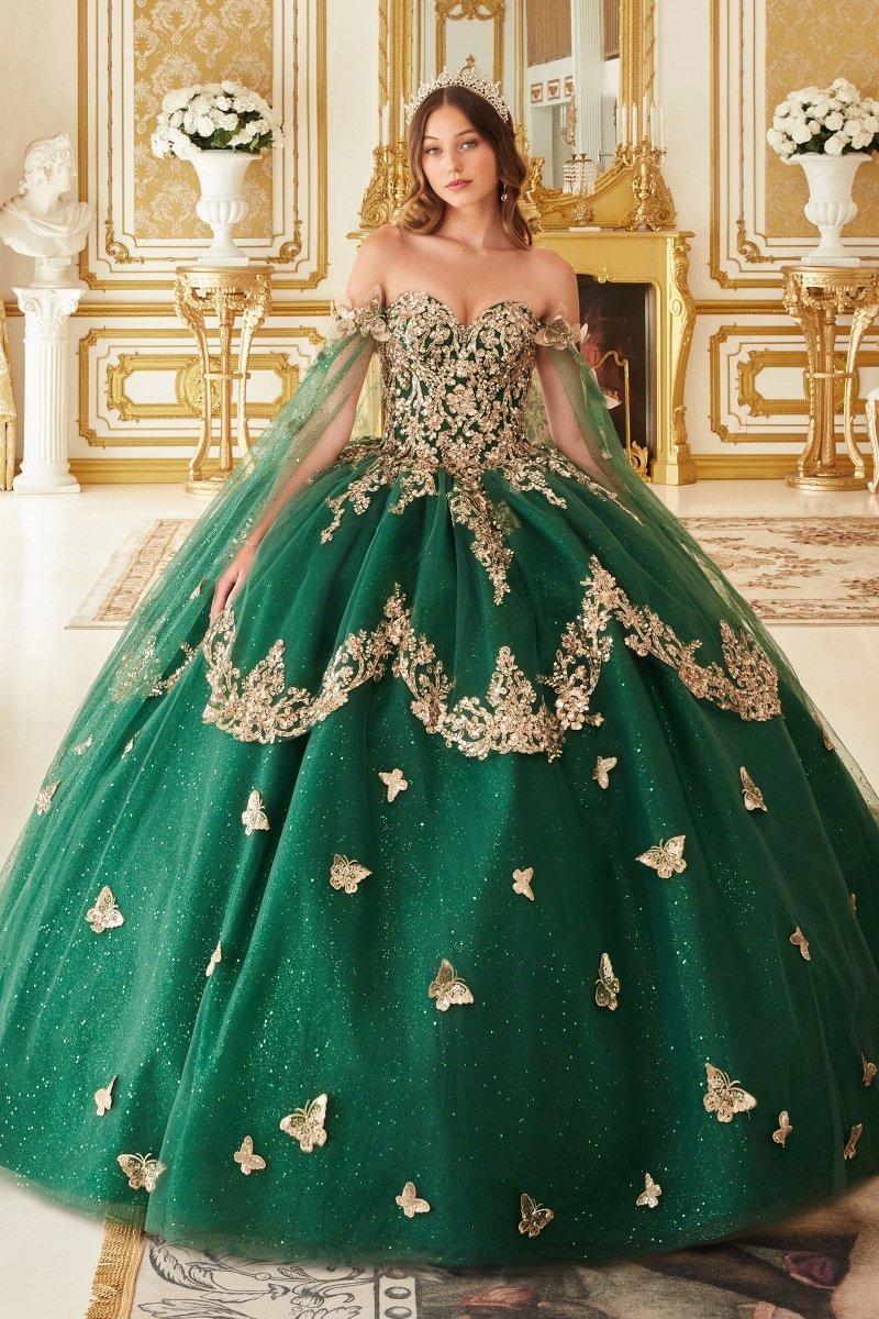 Vestido de quinceañera strapless de encaje con capa y mariposas 15721