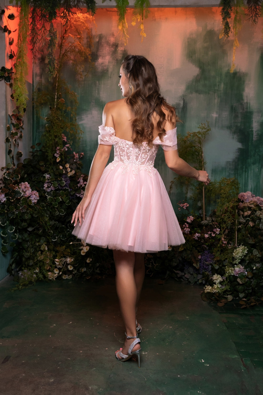 Vestido Corto de Cóctel May Queen MQ2117