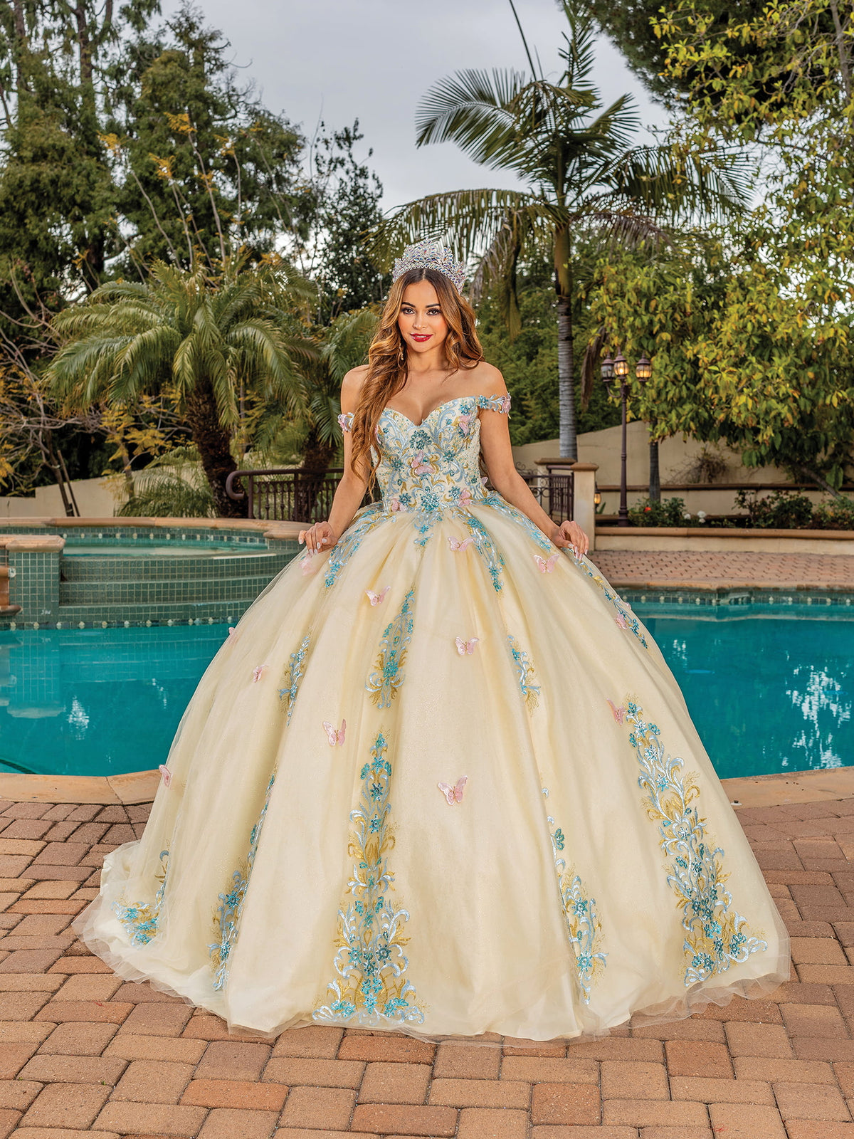 Vestido de XV Años 1823 - 1
