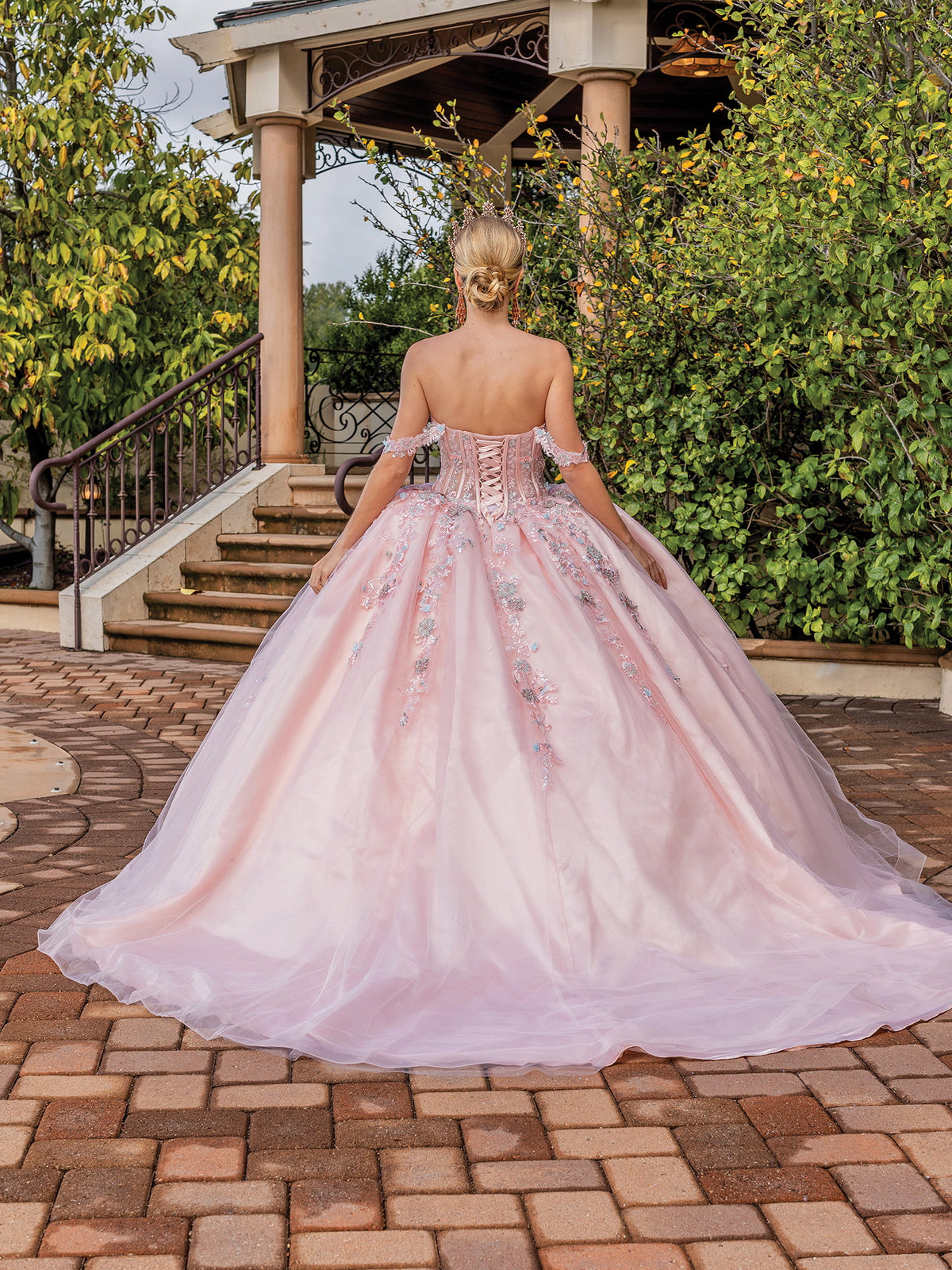 Vestido de XV Años 1836 - 2
