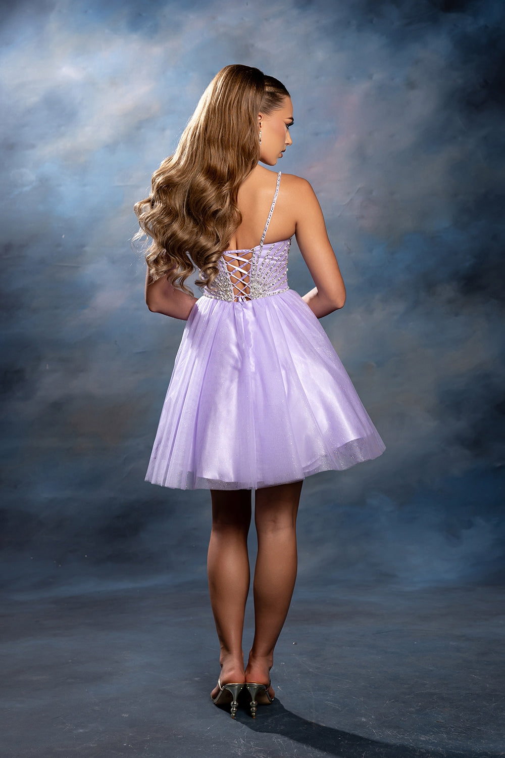 Vestido Corto de Cóctel May Queen MQ2243