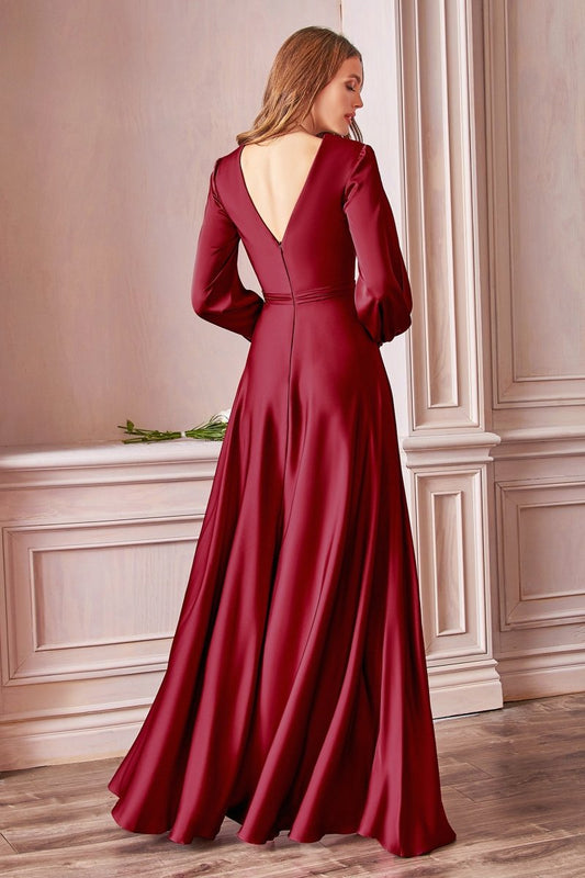 Vestido de fiesta largo satinado corte A con manga larga 7475