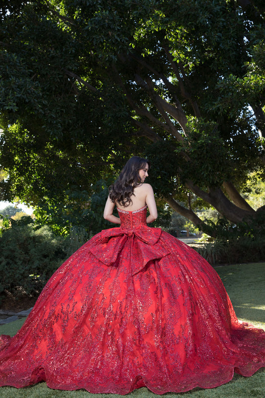 Vestido de XV de lentejuelas iridiscentes en talla plus PQ1058