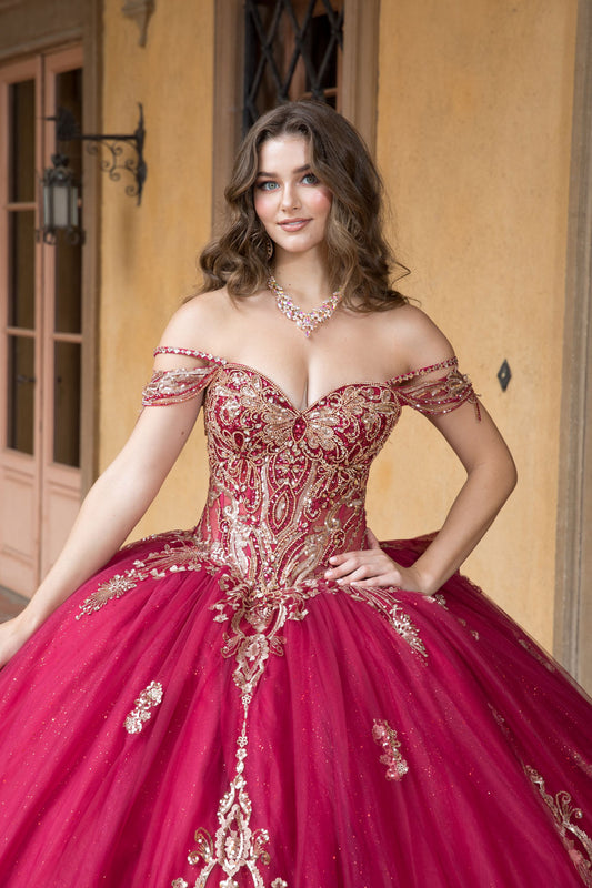 Vestido de XV rojo y dorado con moño largo PQ1090