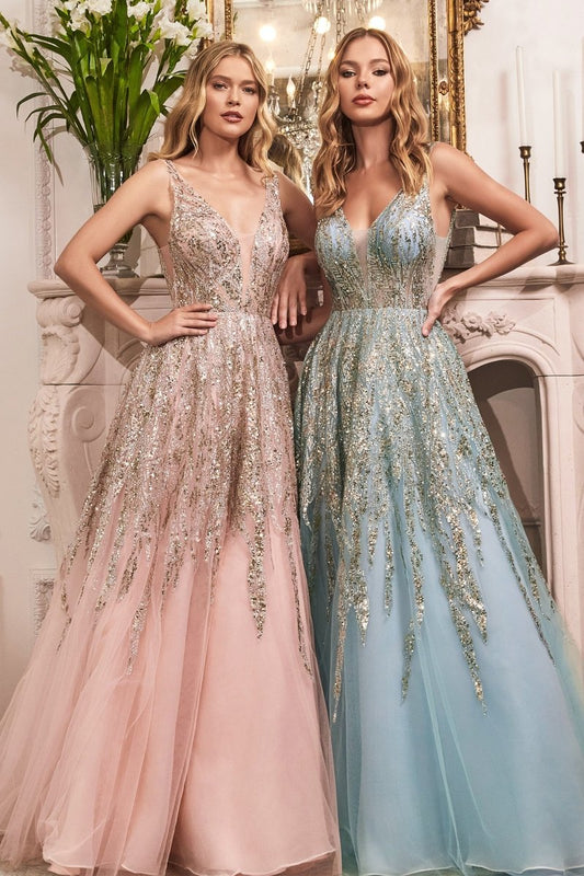 Vestido largo de tul con brillos, pedrería y espalda descubierta C135
