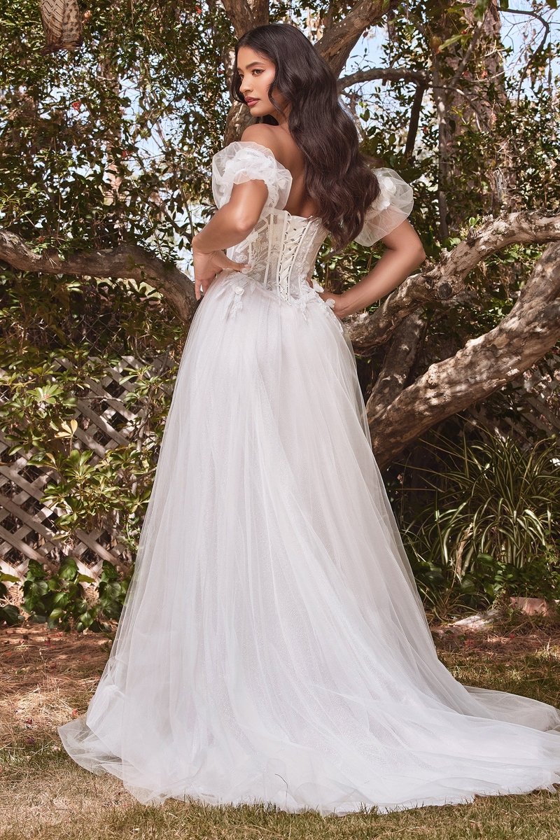 Vestido de novia strapless de tul con pedrería y aplicaciones CB080W