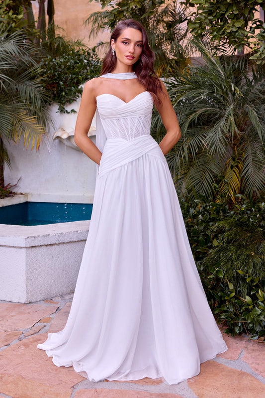 Vestido de novia strapless corte A de gasa con escote corazón CD395W
