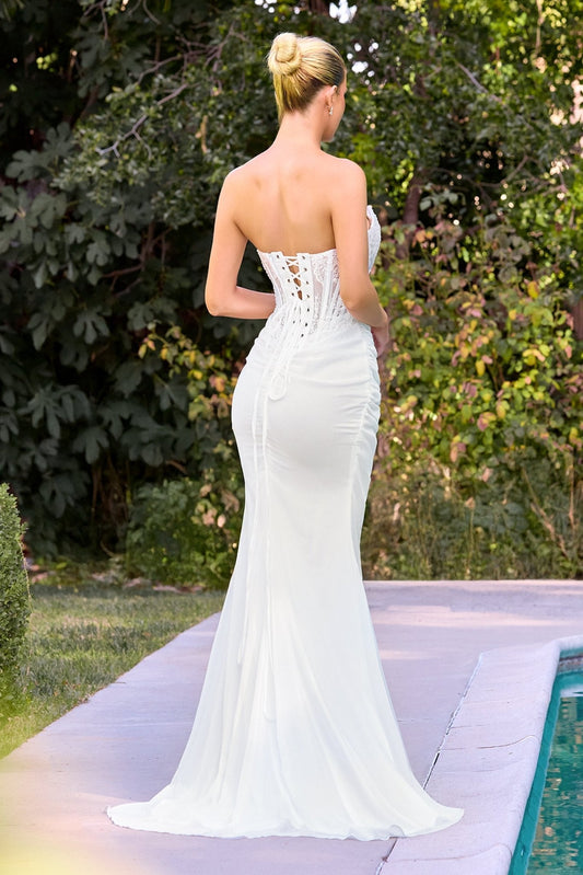 Vestido de novia strapless de gasa con pedrería, cola y brillos CD683W