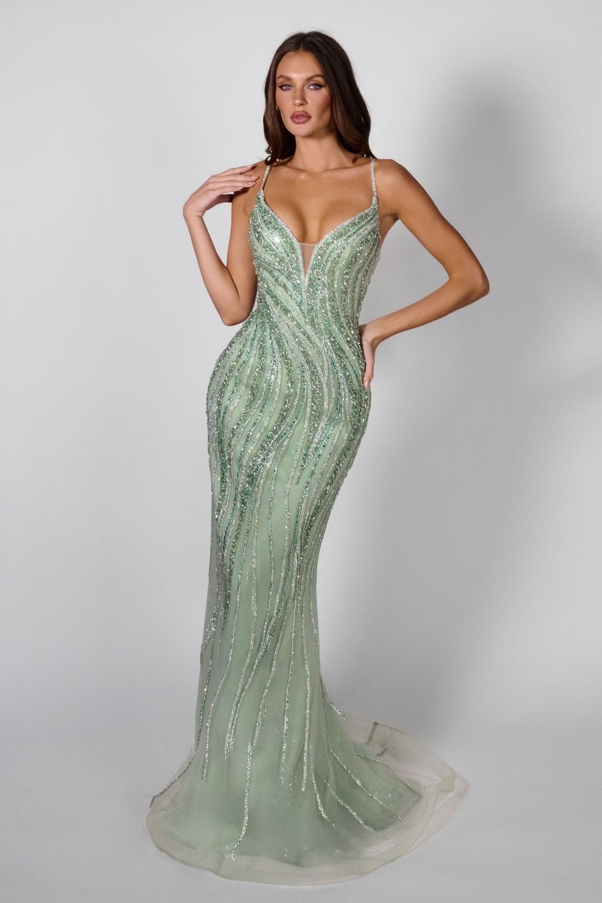 Vestido de fiesta largo ajustado de lentejuelas con gargantilla CD719