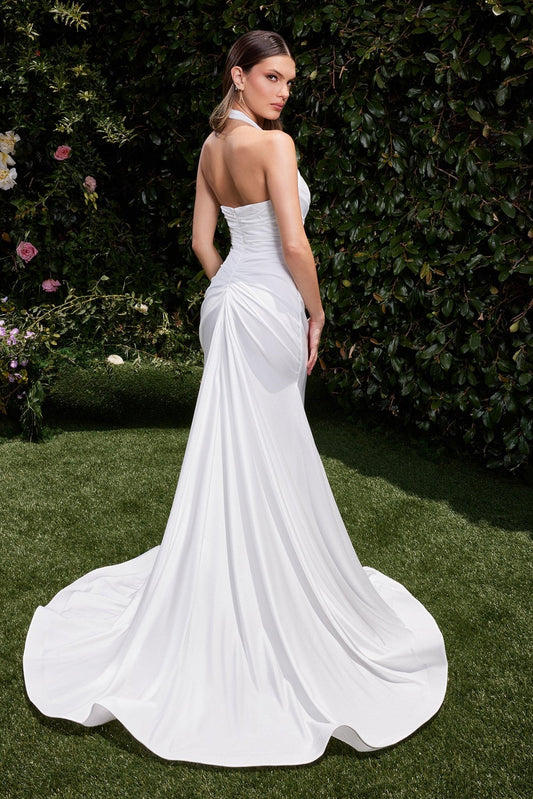 Vestido de novia satinado ajustado con abertura y cuello halter CD796W