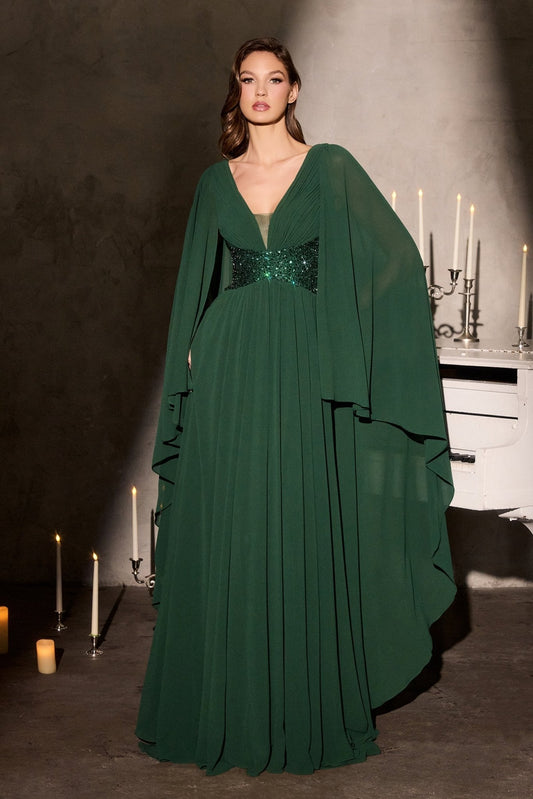 Vestido de fiesta largo de gasa con capa, brillos y pedrería CM8244
