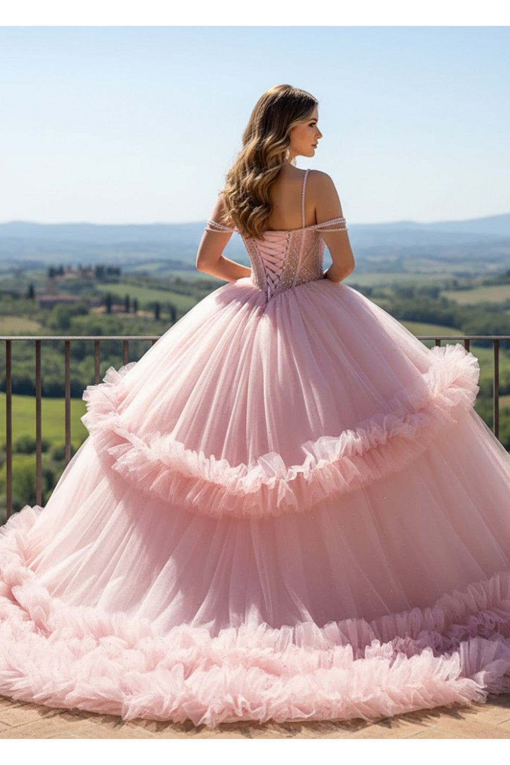 Vestido de XV 2 en 1 con olanes en talla plus PQ1103