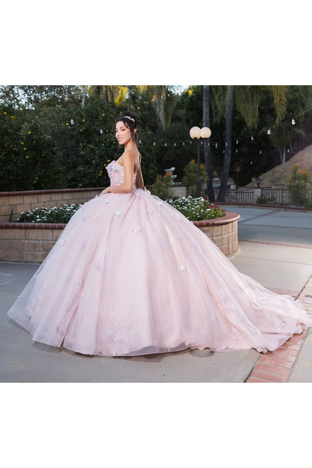 Vestido de XV Años Layla K LK246