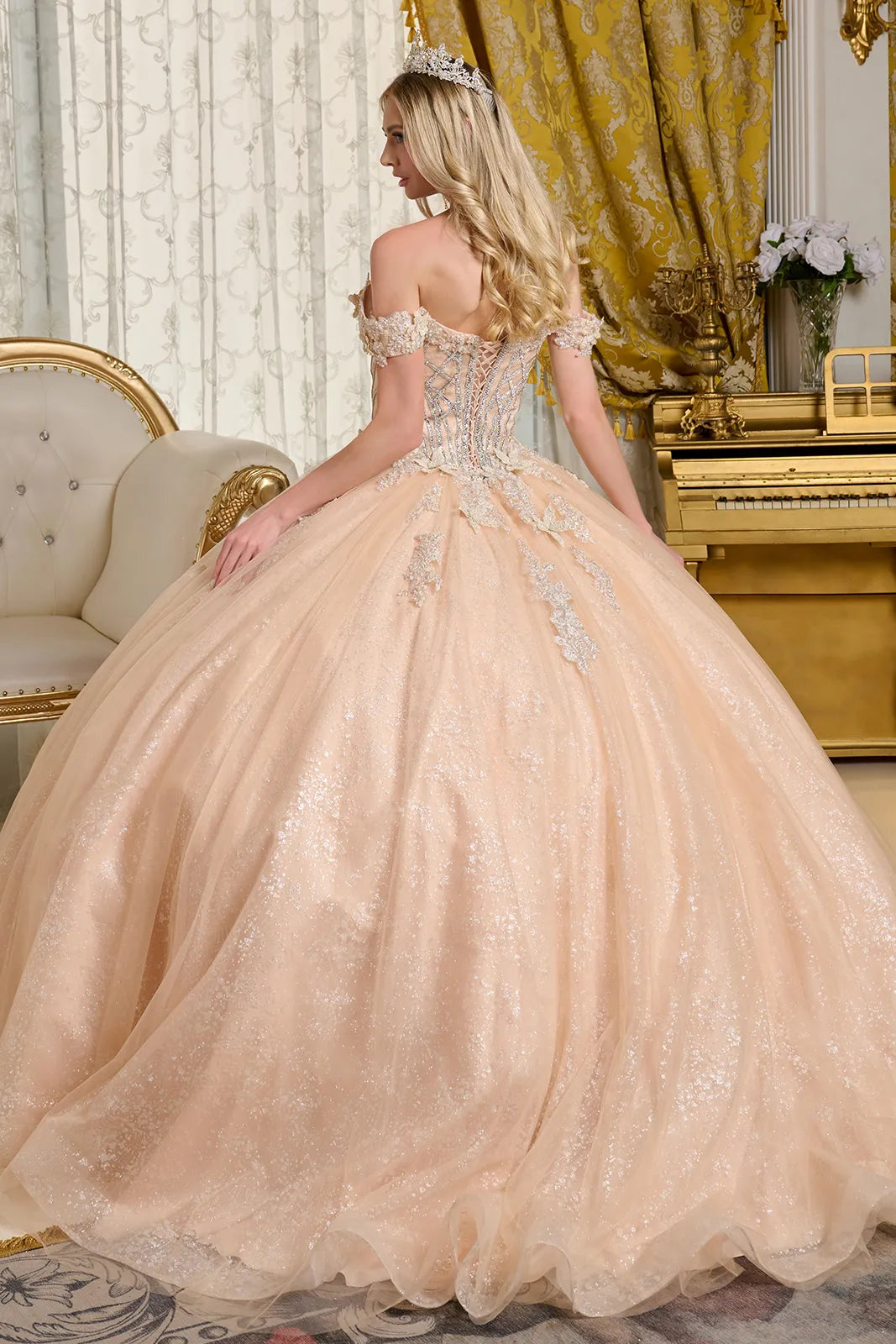 Vestido de XV Años Elizabeth K GL3630 - CHAMPAGNE