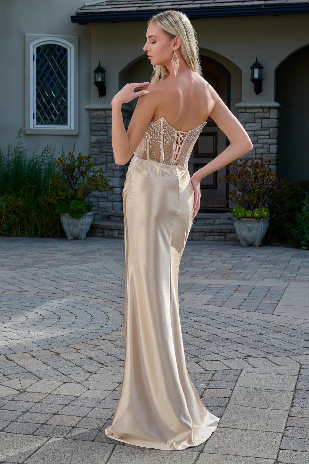 Vestido de Prom Elizabeth K GL3679 - CHAMPAGNE