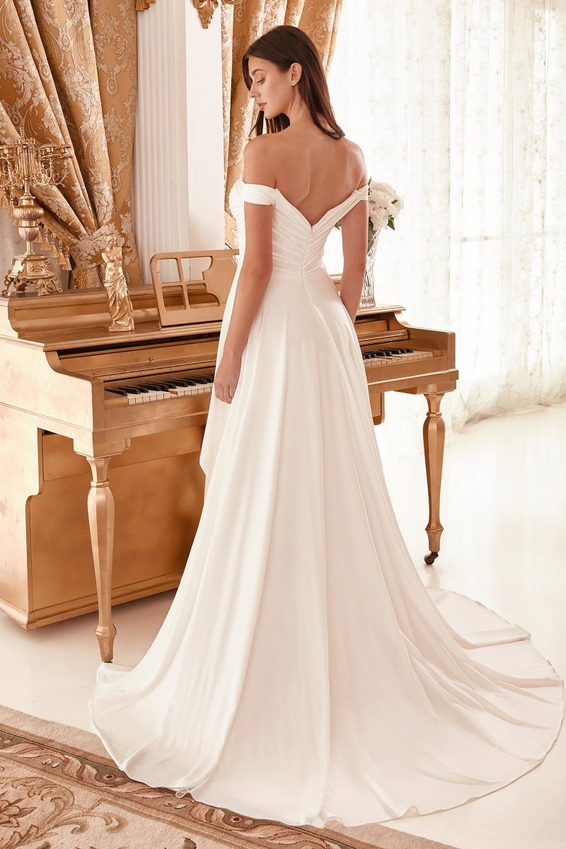 Vestido de novia satinado con abertura y hombros descubiertos WN315